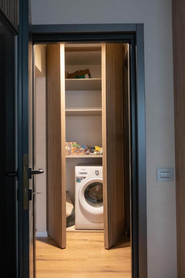 Cosy 2 Rooms Apartment In The Center Of The City Bucureşti Ngoại thất bức ảnh