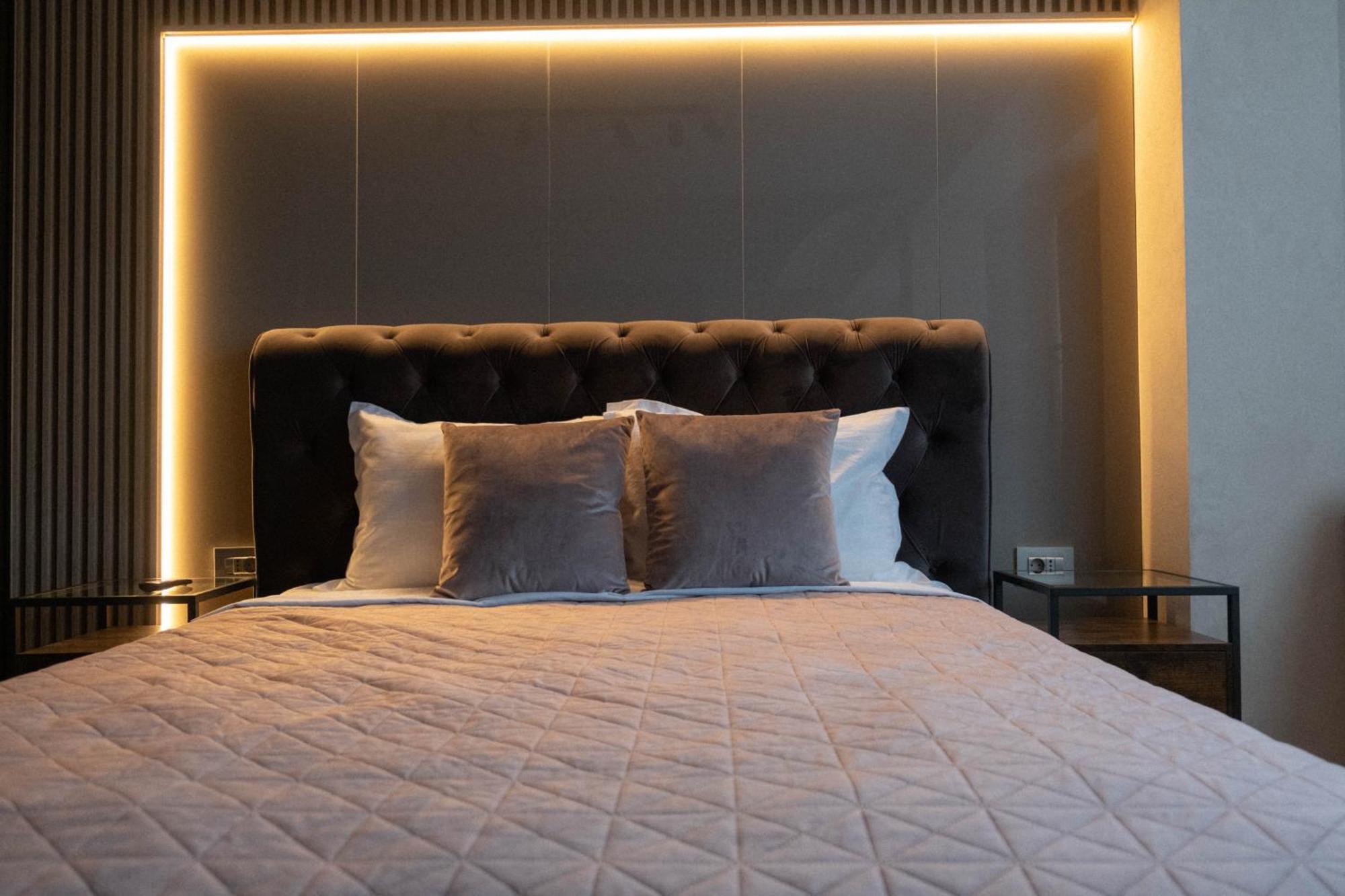 Cosy 2 Rooms Apartment In The Center Of The City Bucureşti Ngoại thất bức ảnh