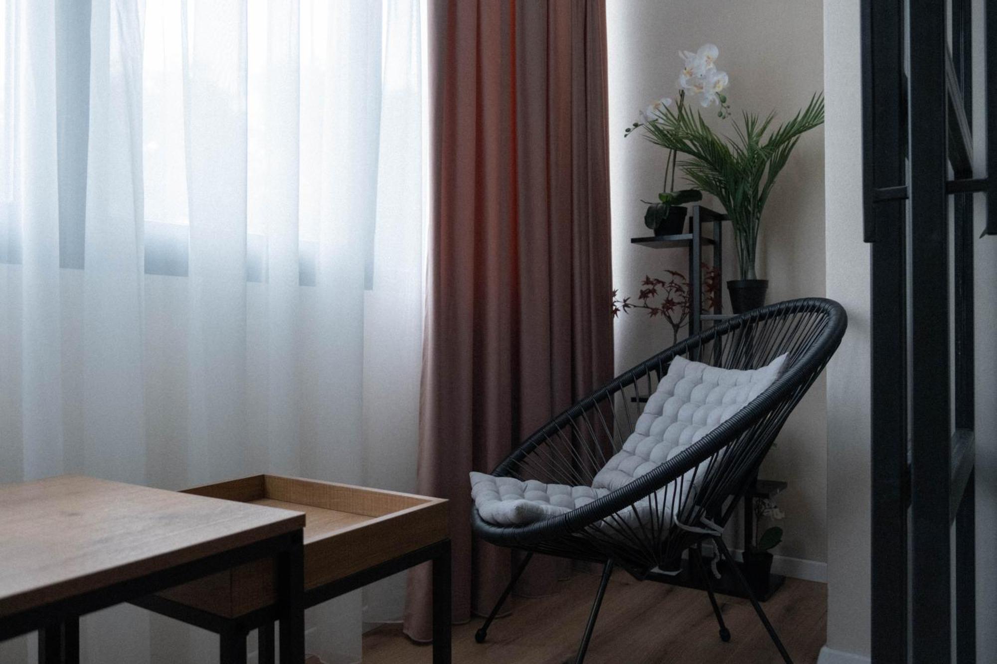 Cosy 2 Rooms Apartment In The Center Of The City Bucureşti Ngoại thất bức ảnh