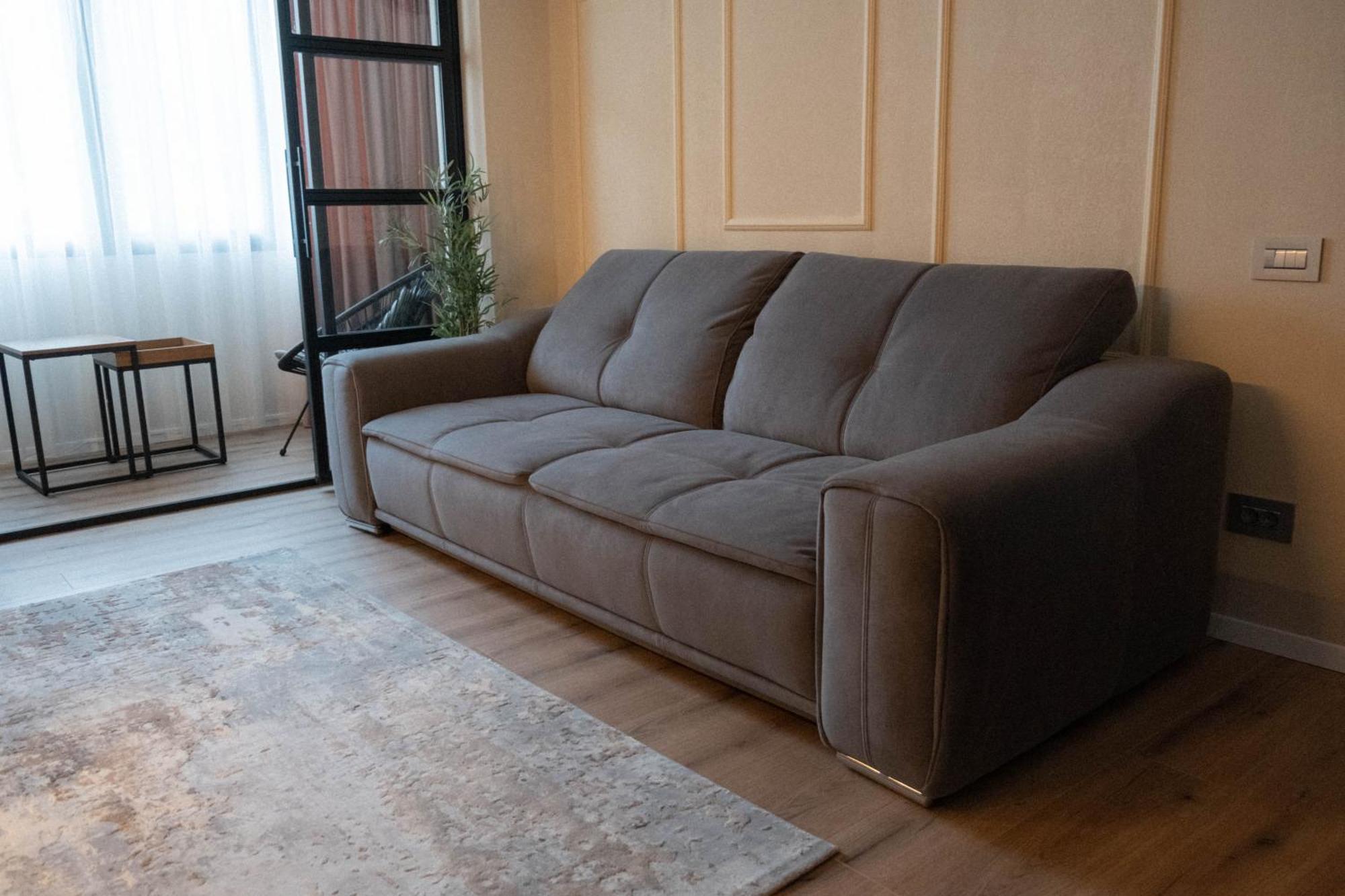 Cosy 2 Rooms Apartment In The Center Of The City Bucureşti Ngoại thất bức ảnh